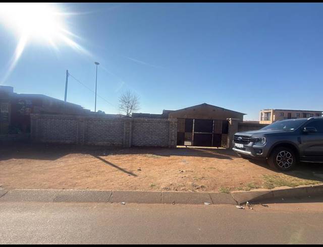 2 BEDROOM HOUSE FOR SALE IN PALIME